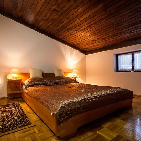 *** Aparthotel Pirovac